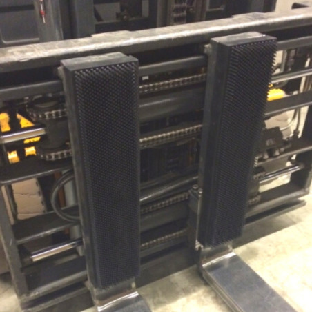 Mobile type D shock absorber for fragile cargo. Available in different sizes.