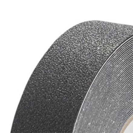 Cinta negra adhesiva antideslizante impermeable. 18mtsx50mm