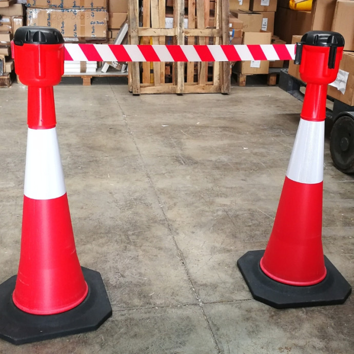 Tensacono con cinta roja blanca extensible 9 metros para cono de 1 metro