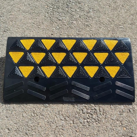 Rampa salvabordillos central, 600x450x200mm