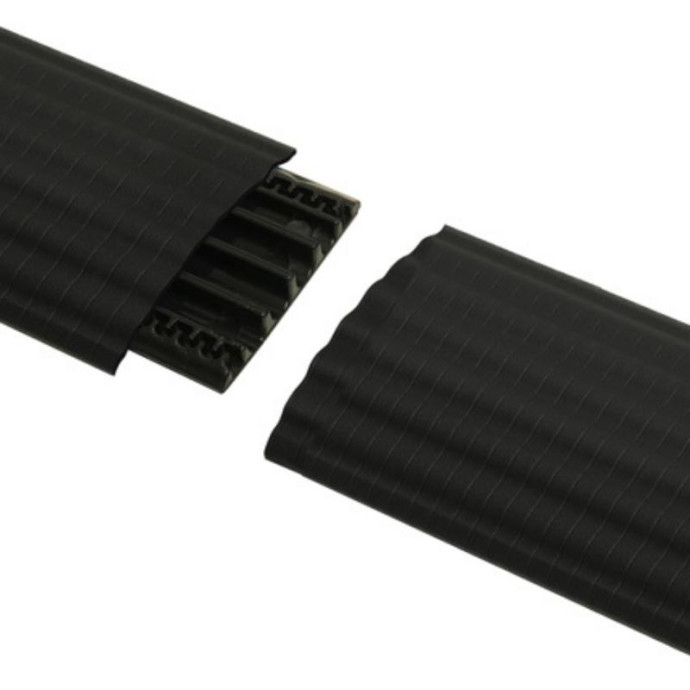 Passe-câbles 4 canaux. Noir, 870x120x20mm