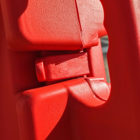 Extendable PVC barrier, 1070mm height, extendable to 2260mm.