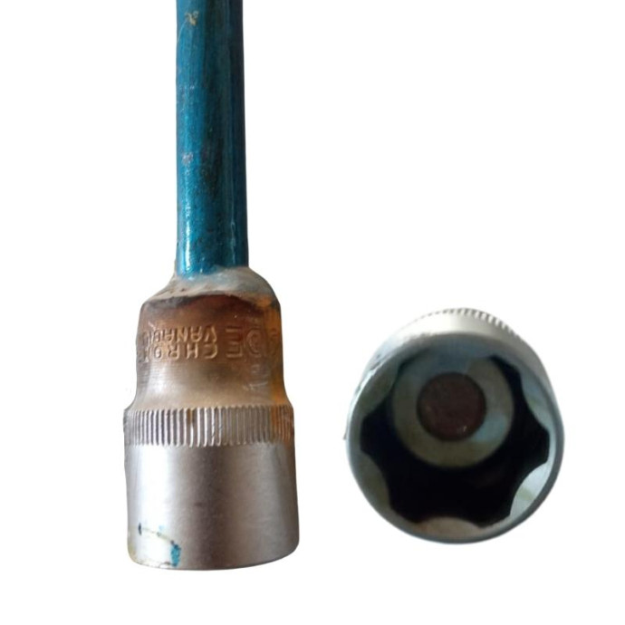 Clé à douille hexagonale de 17 mm pour balise H-75 302-0054