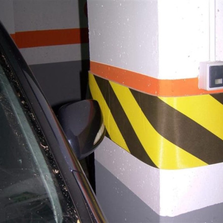 Fita protetora para parede e coluna de garagem, amarelo/preto, 1000x200x10 mm.