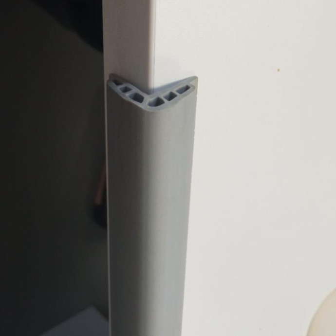 Canto reforçado de TPE-PVC 1000x23+23 mm