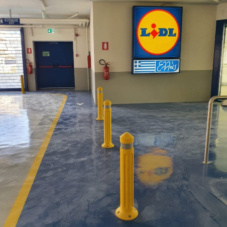 Bolardo flexível de 90º com cabeça pontiaguda. Diferentes tamanhos e cores.