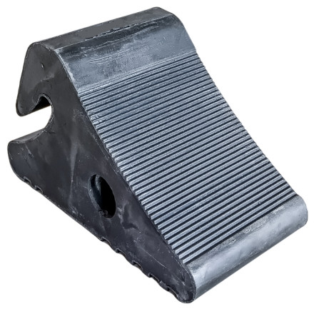 Calza per ruote fuoristrada, furgoni o roulotte 270x140x altezza 154 mm.