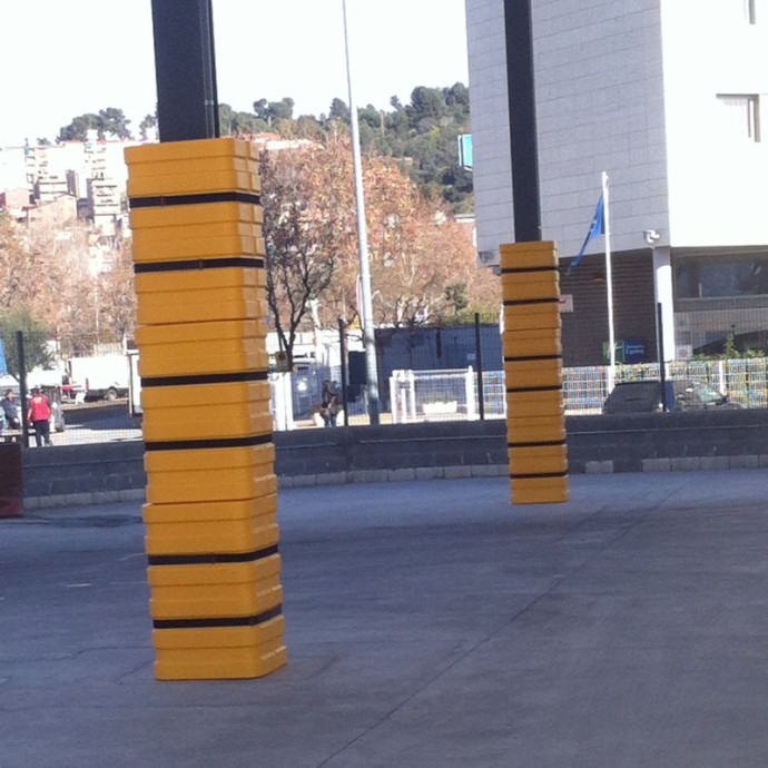 Column protector for columns up to 310x310mm