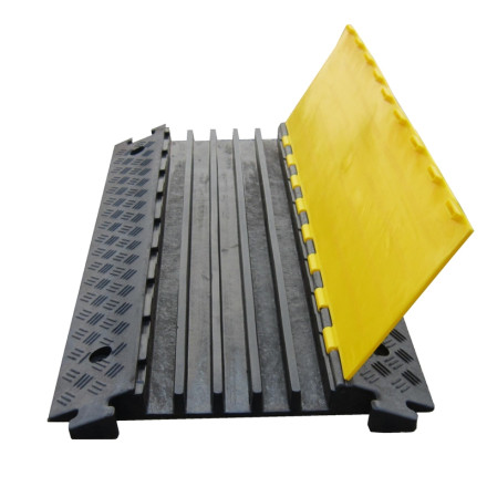 Cable protector with 5 channels, 890x500x50mm