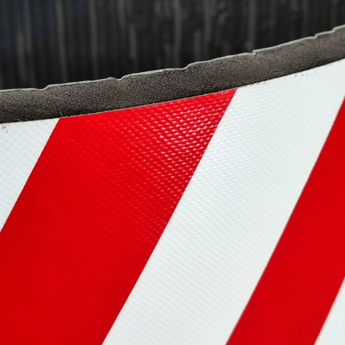 Metro de protección roja blanca ignifuga para INTERIOR Espesor 10 mm
