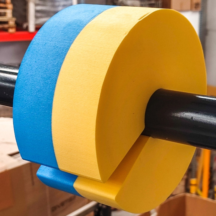 Bloque circular protector para tubos. Ø exterior 200 x Ø Interior 54 mm. Altura 100 mm