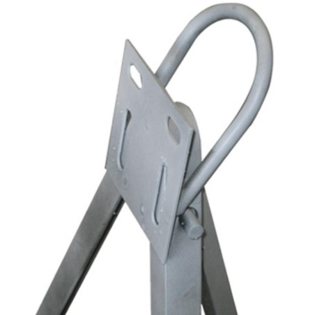 Trípode de acero zincado. 650x850mm