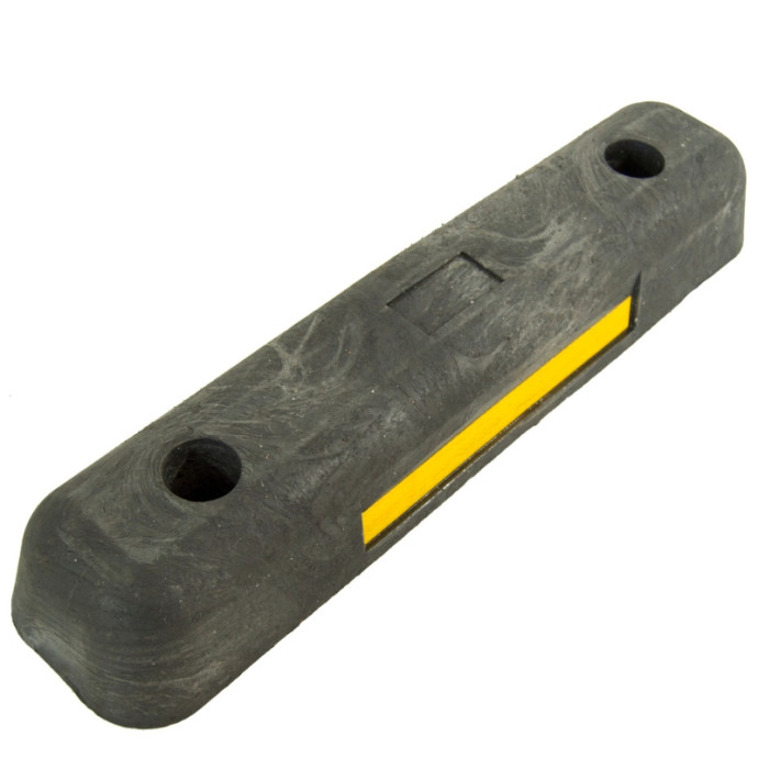 Fermo ruota per garage, larghezza 700 mm, colore nero monocolore.