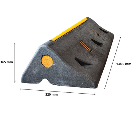 Wheel chock for trucks and heavy vehicles, 1000 x 320 x 165 mm