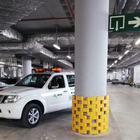 Protetor modular para colunas e paredes de várias formas e tamanhos.