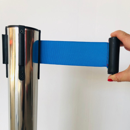 Poteau en acier inoxydable avec 2 mètres de ruban bleu, 895xØ350mm