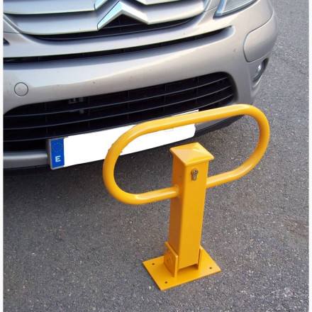 Folding barrier with lock, yellow.