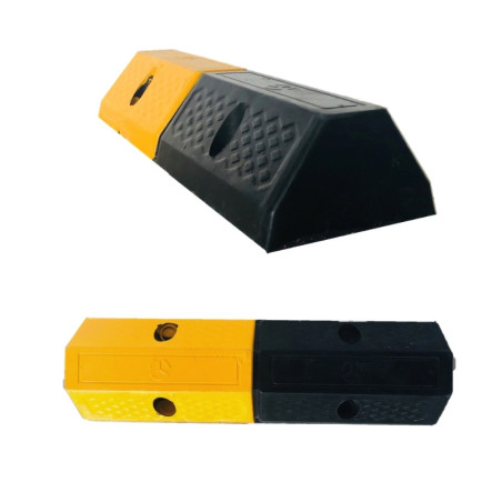 Tope delimitador 485 de ancho amarillo y negro