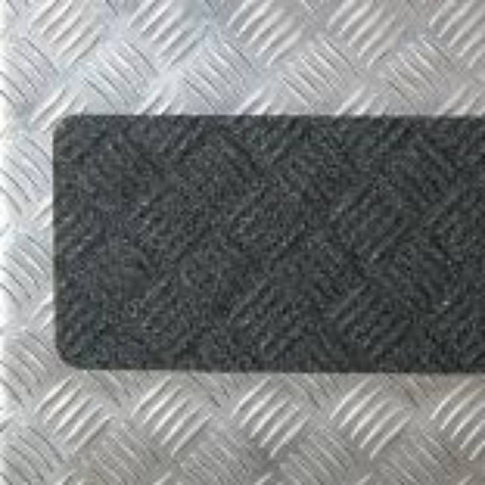 Ruban adhésif antidérapant noir malléable. 18,3 m x 50 mm